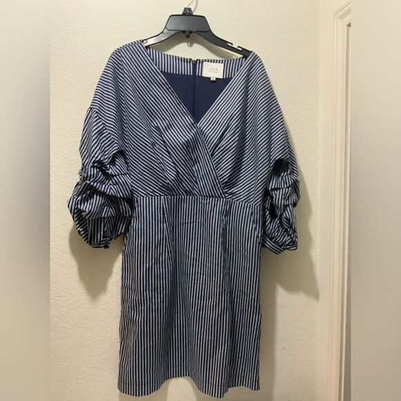J.O.A Willa Wide Neck Striped Ruched Sleeve Dress size M - Picture 3 of 9